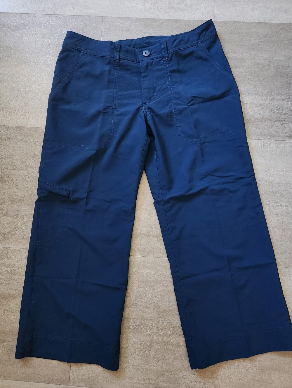 Patagonia Blue Wide Leg Capri Gaucho Hiking Pants Size 4 Beach Summer Active